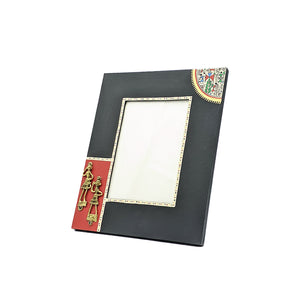 Handpainted Wooden Photoframe - Black